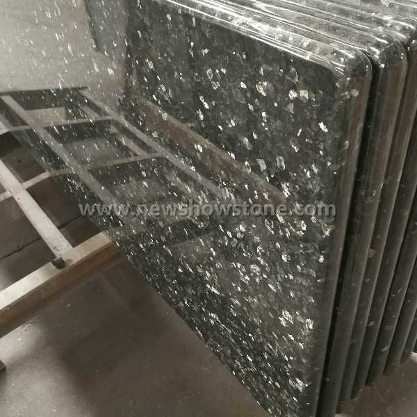Polished 2CM Emperald Pearl Granite Countertop