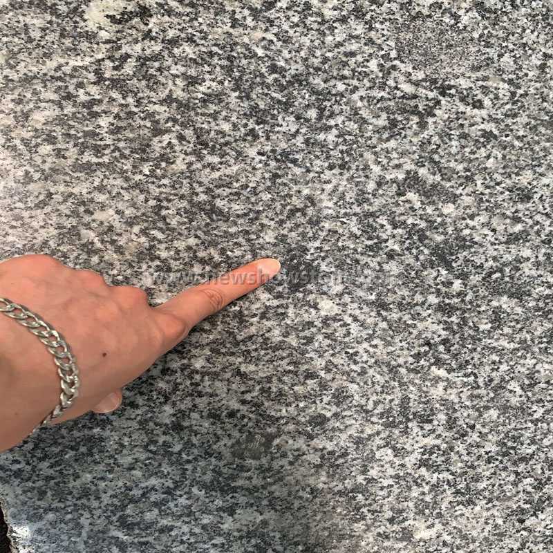 New polished padding dark granite slab
