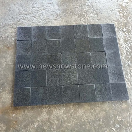 Chinese G684 Granite With Top Flamed 