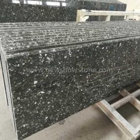 Polished 2CM Emperald Pearl Granite Countertop