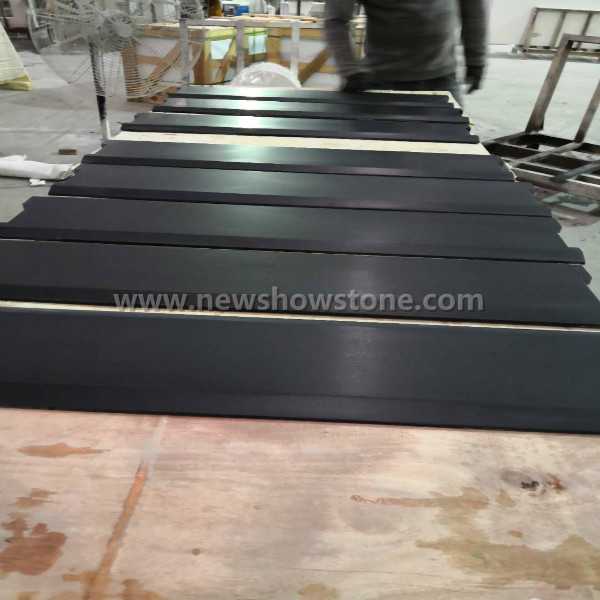 Black granite can be used for threshold